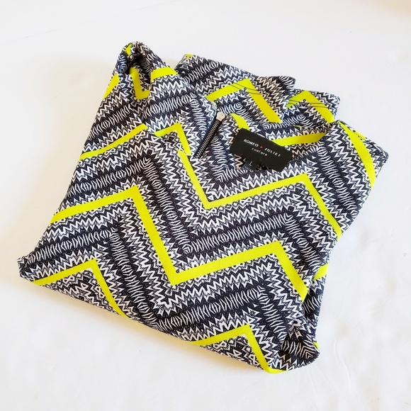 Romeo + Juliet Couture Chevron Cropped Top L - Picture 5 of 5